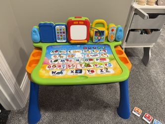 V Tech Learning Table