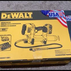 DEWALT Grease Gun 