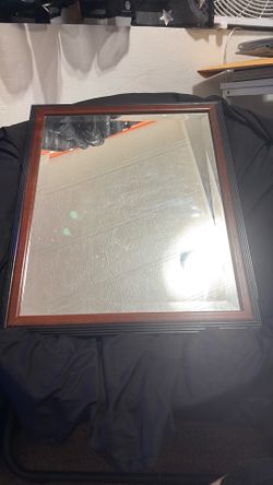 Wooden Frame Mirror 18”x22”