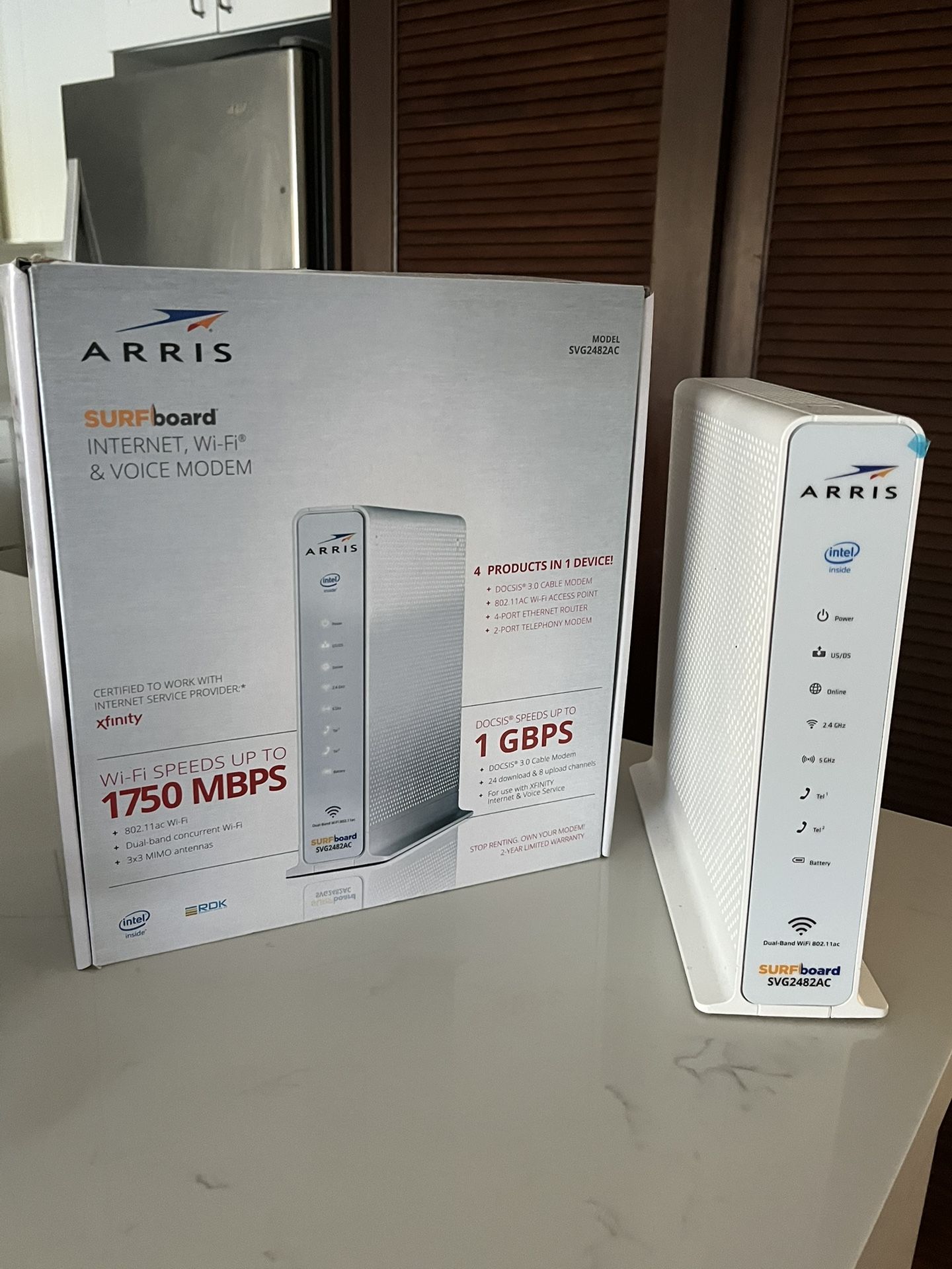 Arris Surfboard Internet Modem Router SVG2482AC