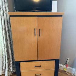 4 Piece bedroom set 