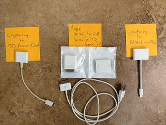 Apple 30 pin Lightning SD card reader HDMI adapters
