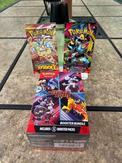 Destined Rivals Booster Bundle + Surging Sparks and Pitch Black Booster Packs