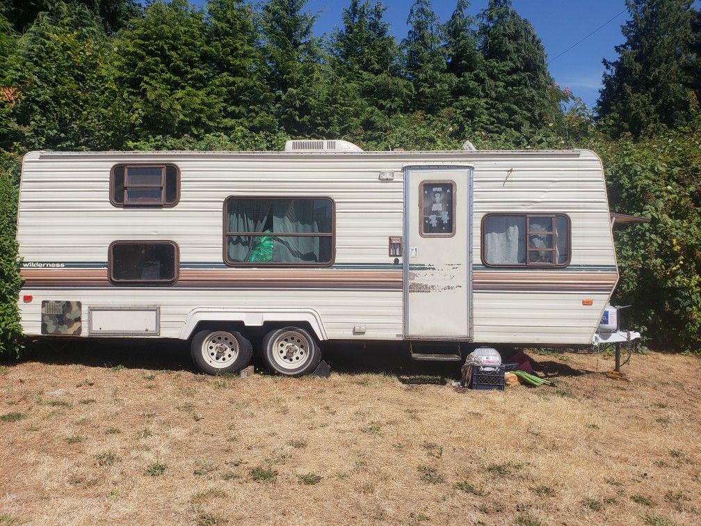 1990 Yukon Wilderness travel trailer