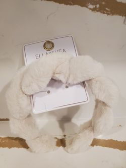 NEW Francescas Ivory Fuzzy Beige Ella Shea by OK Originals Headhand Hair Accessory HAIR Soft Comfy Rare