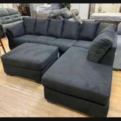 Black Darcy 2 Piece Sectional Couch With Chaise ✅ Brand New 👍