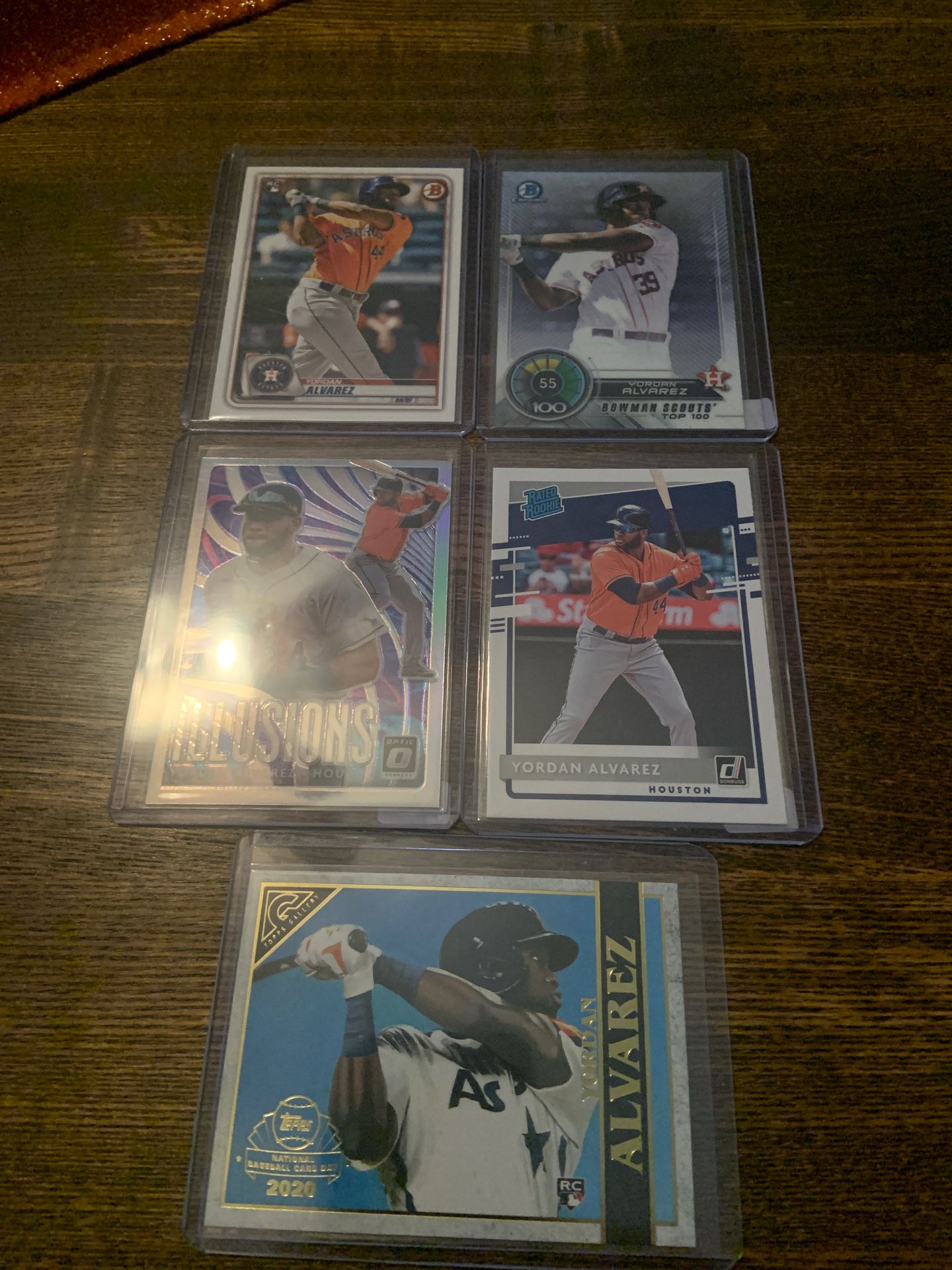 Yordan Alvarez 5 card rookie lot