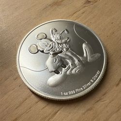2020 Disney "Mickey & Pluto" - 1 oz .999 Fine Silver Niue $2 BU Coin In Capsule
