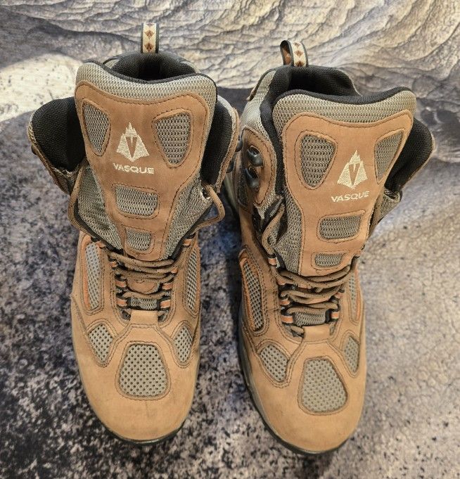Vasque Breeze GORE-TEX Hiking Boots.