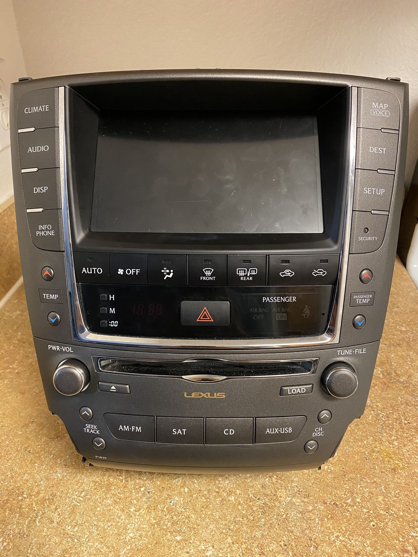 Radio/gps Lexus is250 10-12