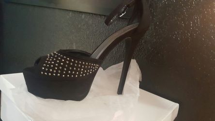 Black heels