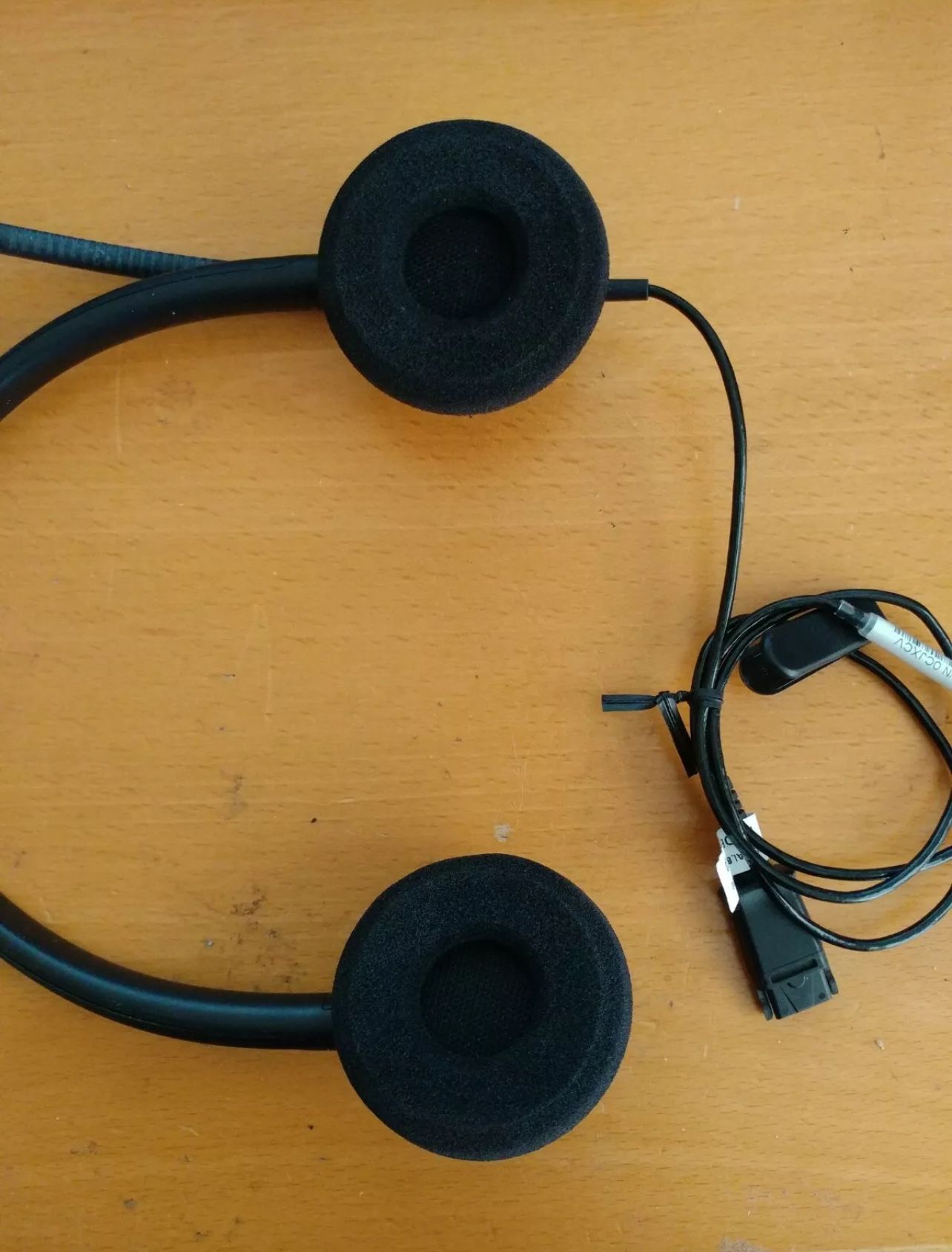 Excellent Plantronics HW520 Encore Pro Stereo Wired Headset