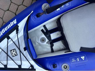 Aquaglide Chelan 140 kayak