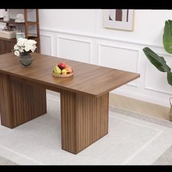 Extendable Dining Table