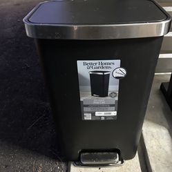 Trash can soft close 26 inches height