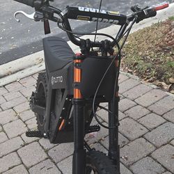 Tuttio Has Mods (READ DESCRIPTION)