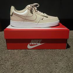  Nike Court Vision Lo