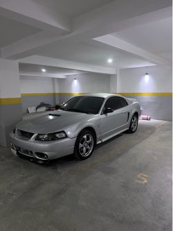 2000 v6 Ford Mustang