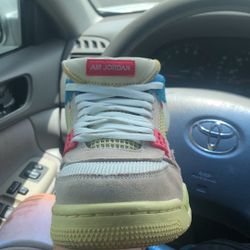 Jordan 4 Unc Guava Size 9.5M