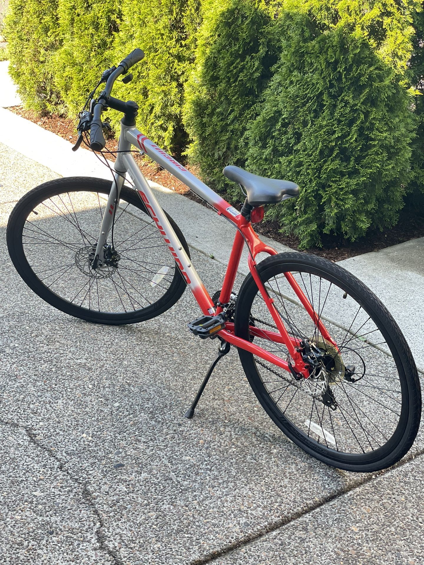Like New Mens Bike in excellent condition