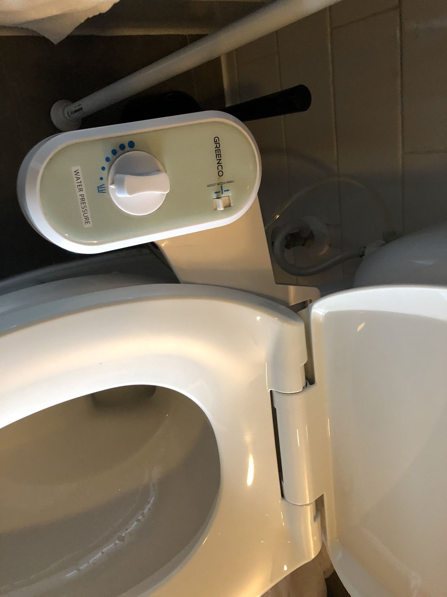 Greenco Bidet Fresh Water Spray Non-Electric Mechanical Bidet Toilet Seat Attachment