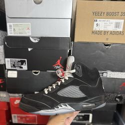 Jordan Black Metallic Reimagined 5s size 10.5 USED But Clean