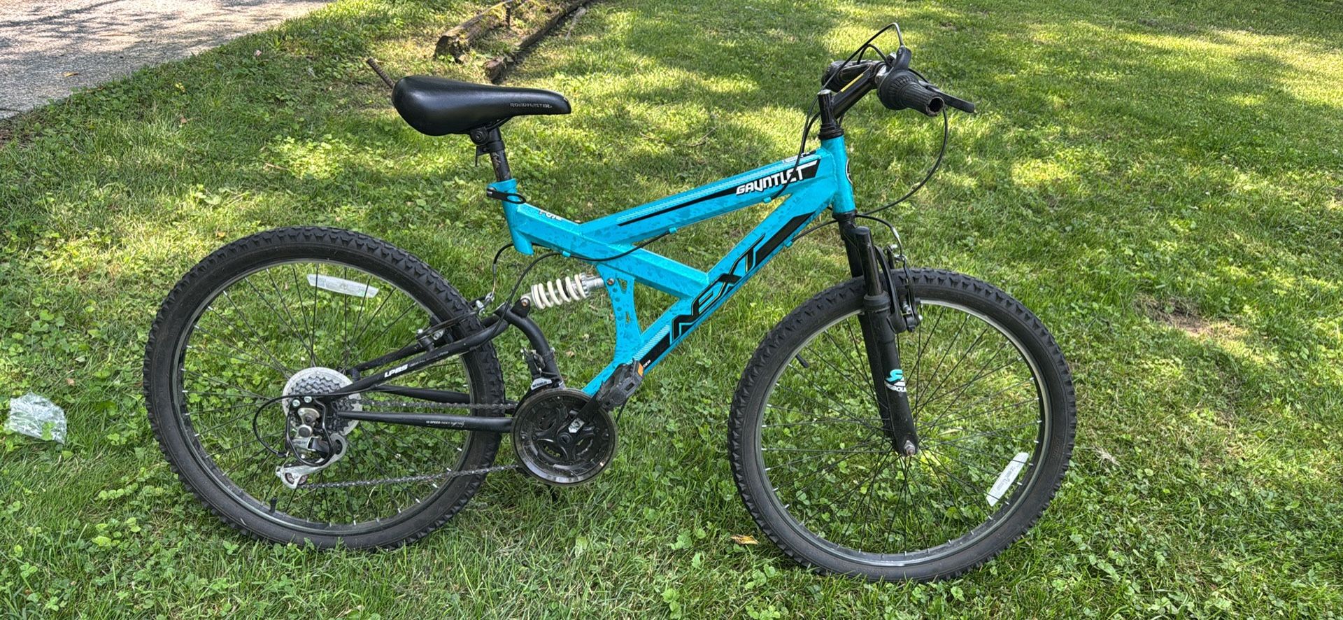 24” inch Gauntlet Next 18 Speed Mountain Bike