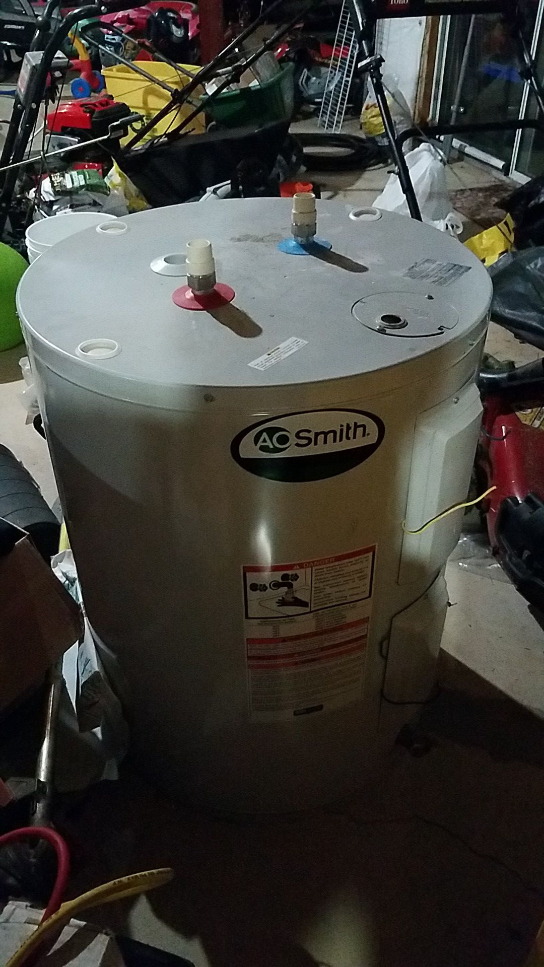 40 gallon elec shorty water heater
