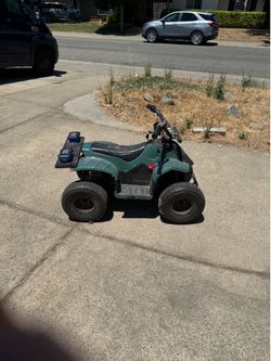 Razor 24V Dirt Quad – Runs on Kobalt batteries!