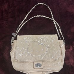 Like New 2013 Hello Kitty Sanrio Purse 
