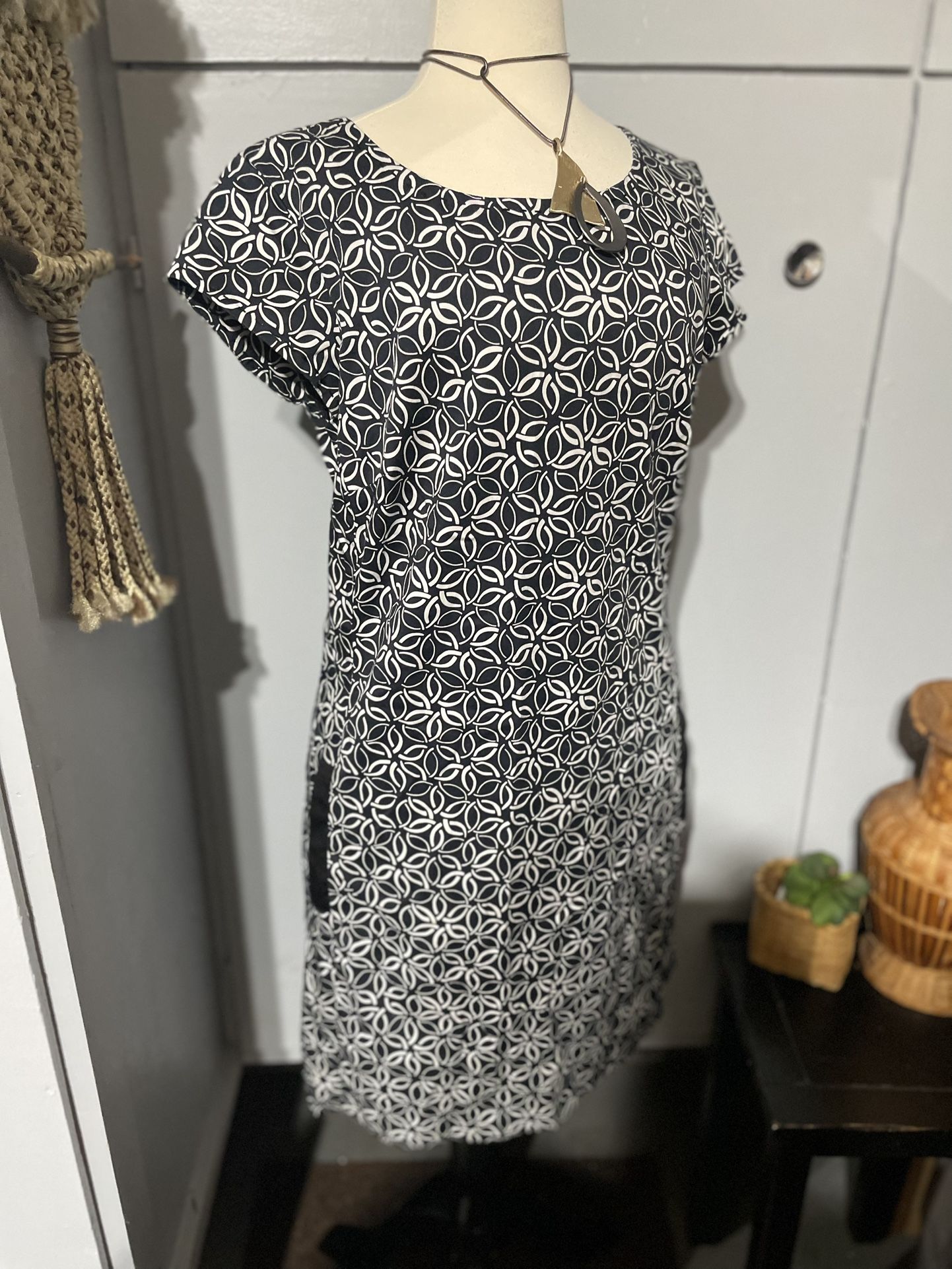 Tommy Hilfiger Stylish Women’s Dress 👗 Size 12 :medium 