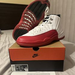 JORDAN RETRO 12 CHERRY