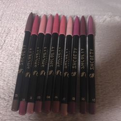 Lipliners 