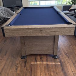 Pool Table With Cover And Cues/mount