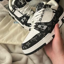 lv trainors