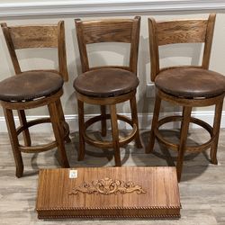 3 Counter Height Stool With Kitchen Hood 