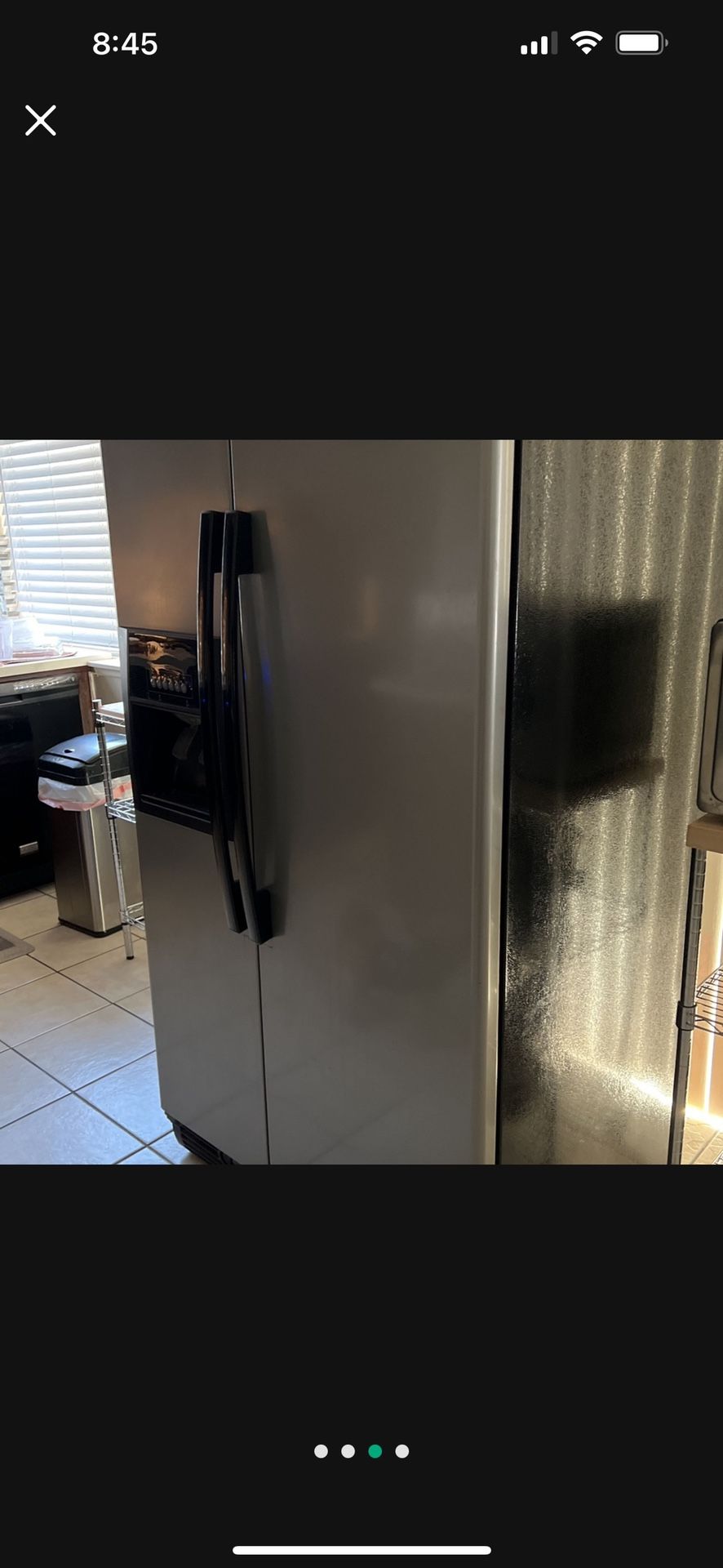 Refrigerator whirlpool