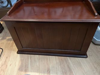 This is actually a toy chest used for a blanket holder