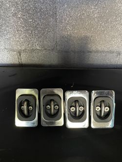 Ram 1500 Retractable Tie Downs
