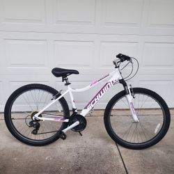 Schwinn Women's Ranger 26" Mountain Bike - White