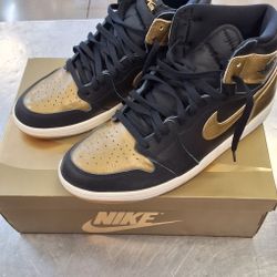 Jordan 1 Retro High OG 'Black Gold' Size 12
