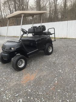 Golf Cart 48 Volts Yamaha 3 Years Old Good Batteries Runs Gteat