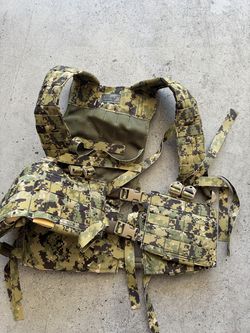 Military Surplus Digital Woodland Chest Rig