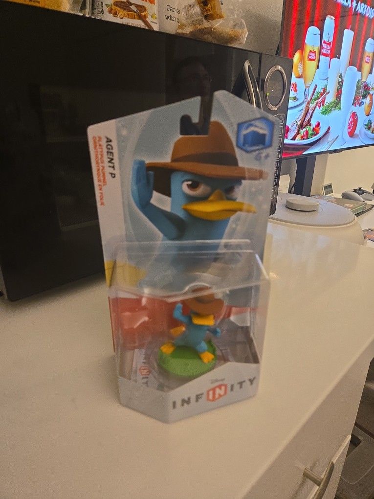 Disney Infinity Character - Agent P