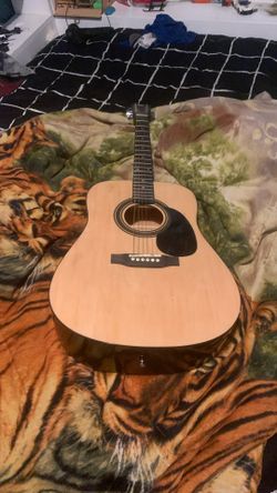 Rouge Guitar