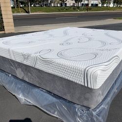 King Organic Hybrid Cool Gel Memory Foam Mattress!!