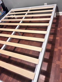 Platform bed