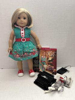 American Girl Kit With Accessories 