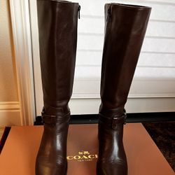 Coach 7.5 M Leather Boots