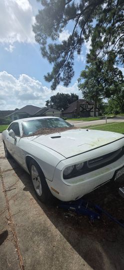 2013 Dodge Challenger SXT